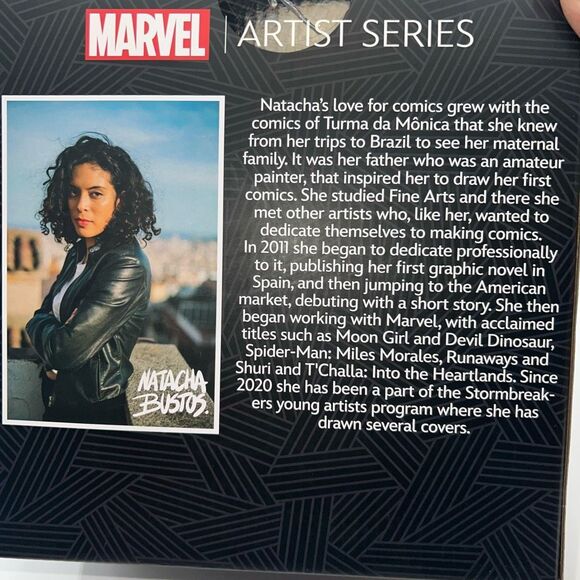 Disney Parks Marvel World of Wakanda Artist Series Collector Figure SOLD OUT - Picture 4 of 7